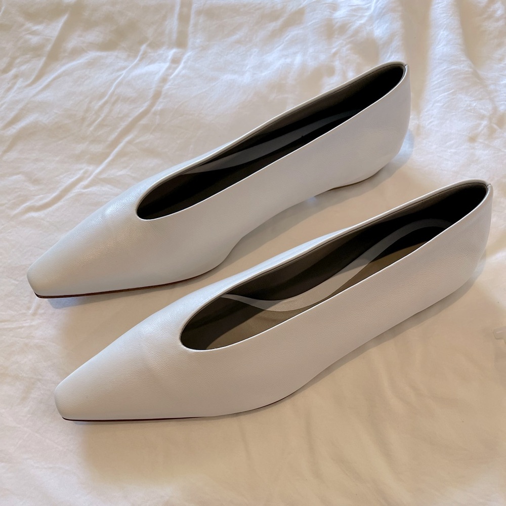 Bottega Veneta white soft leather flats
